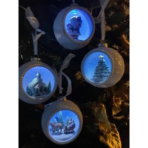 Mr Christmas illuminated ornament collection